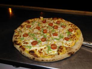 FoodTruck CeCe Pizza 85